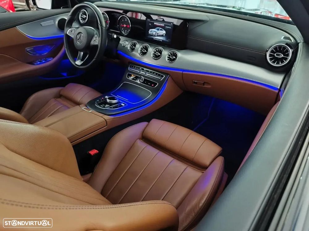 Mercedes-Benz E 220 — fotografia 7