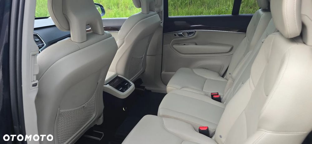 Volvo XC 90 T6 AWD Momentum 7os - 15