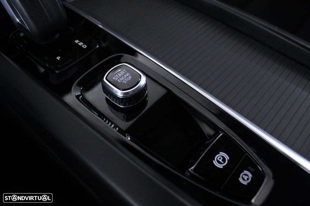 Volvo XC 60 2.0 T6 PHEV Inscription AWD - 30
