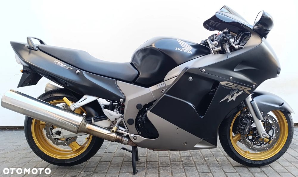 Honda CBR - 7