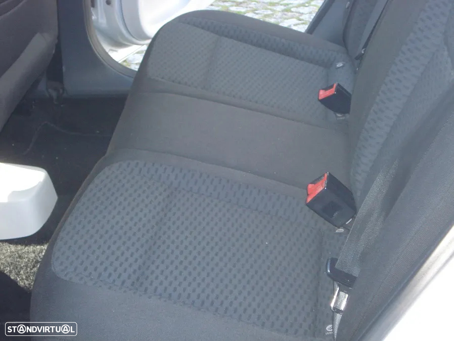 Skoda Fabia 1.2 TDi Greenline - 17
