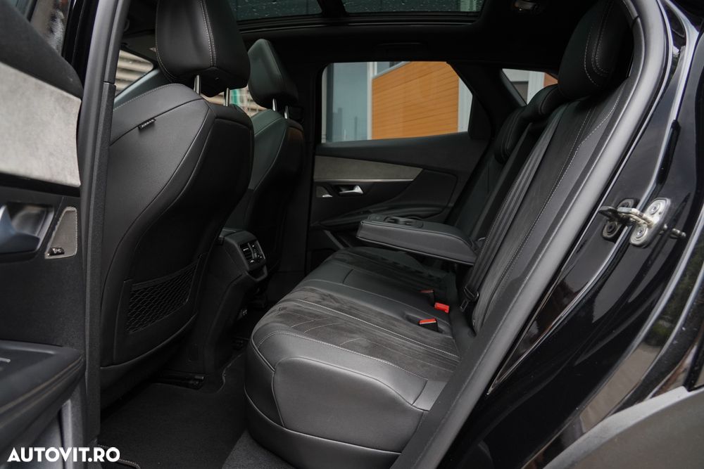 Peugeot 3008 PHEV EAT8 4X4 GT Pack - 26