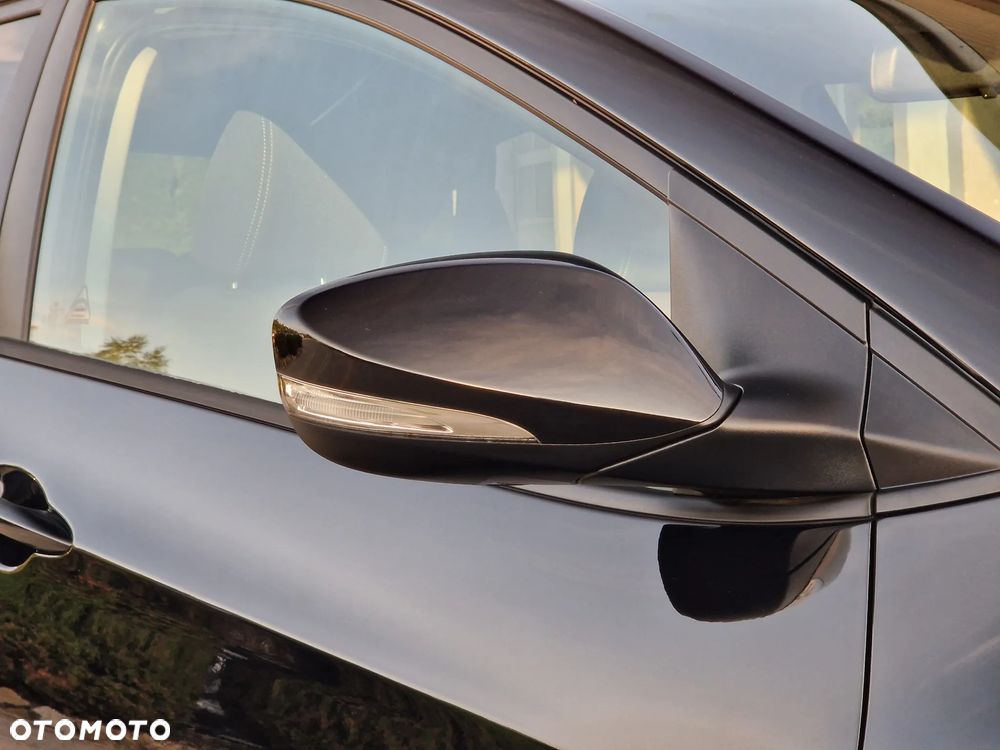 Hyundai i30 1.4 Trend - 22