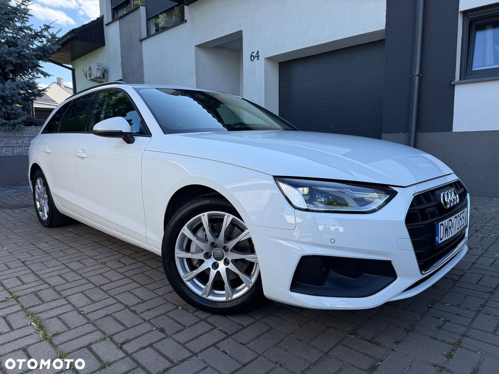Audi A4 Avant 40 TDI quattro S tronic advanced - 2