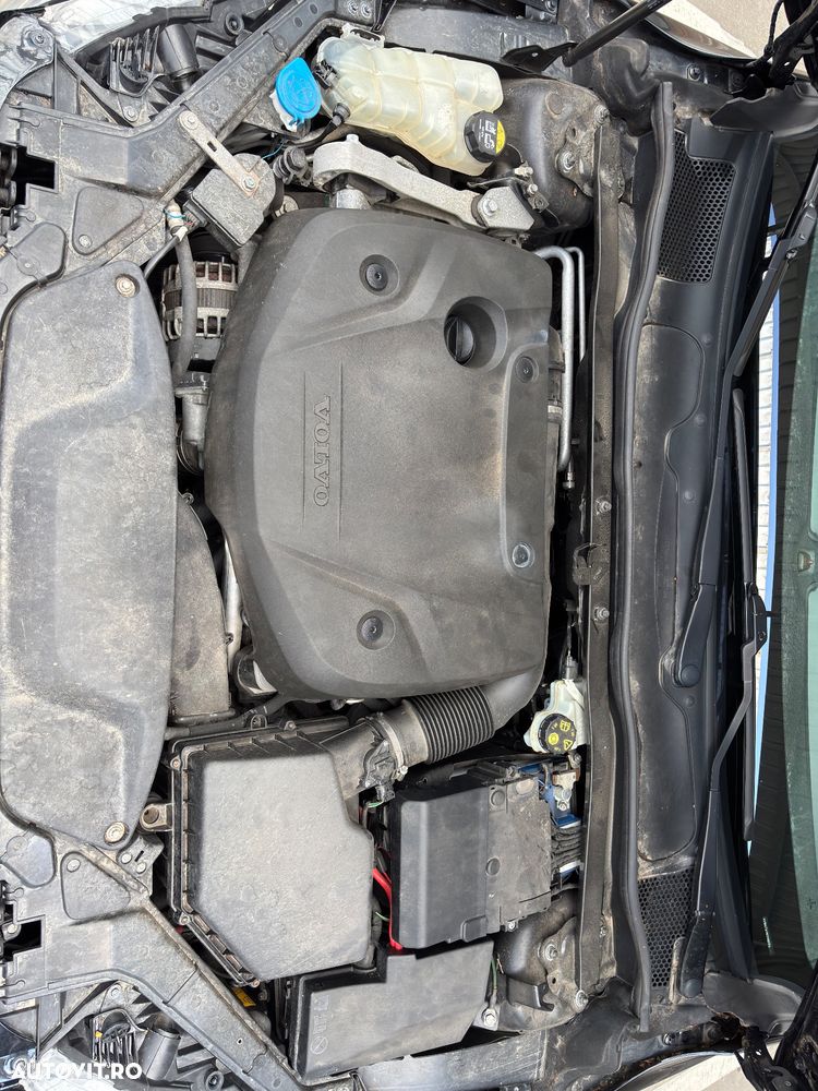 Volvo V40 D2 Basic - 19