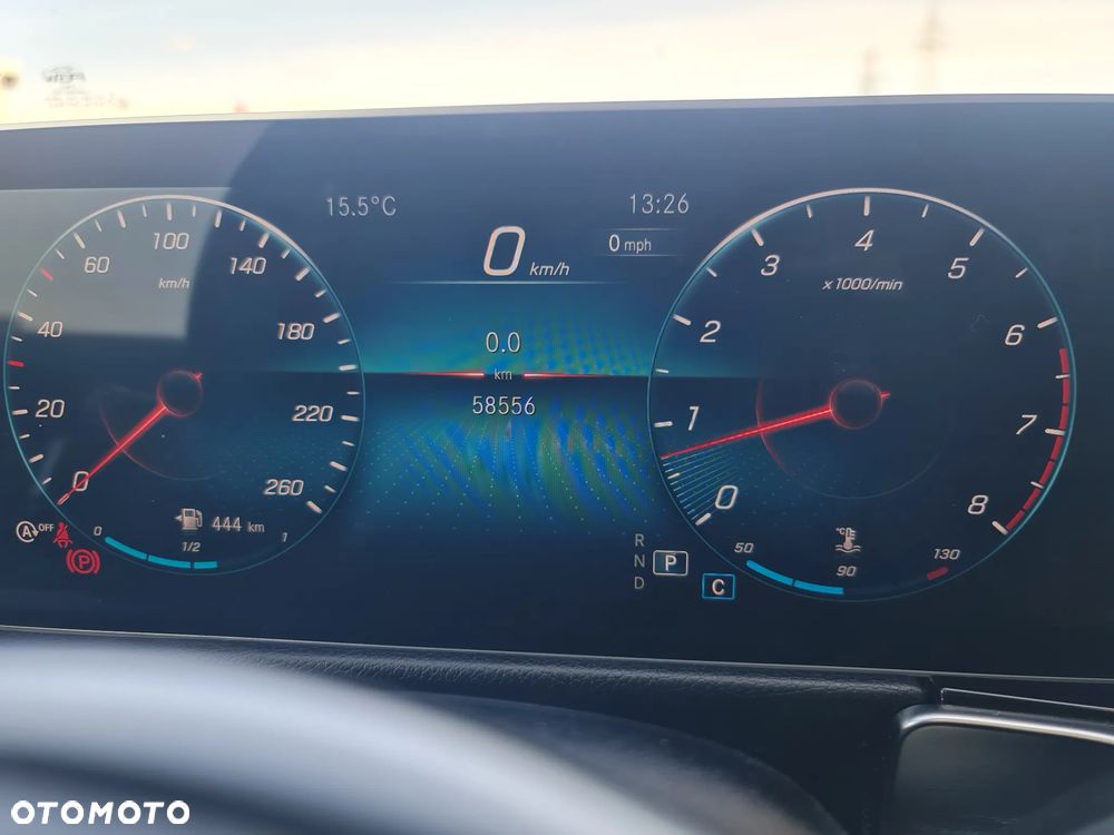 Mercedes-Benz GLB 250 4Matic 8G-DCT Special Edition - 9