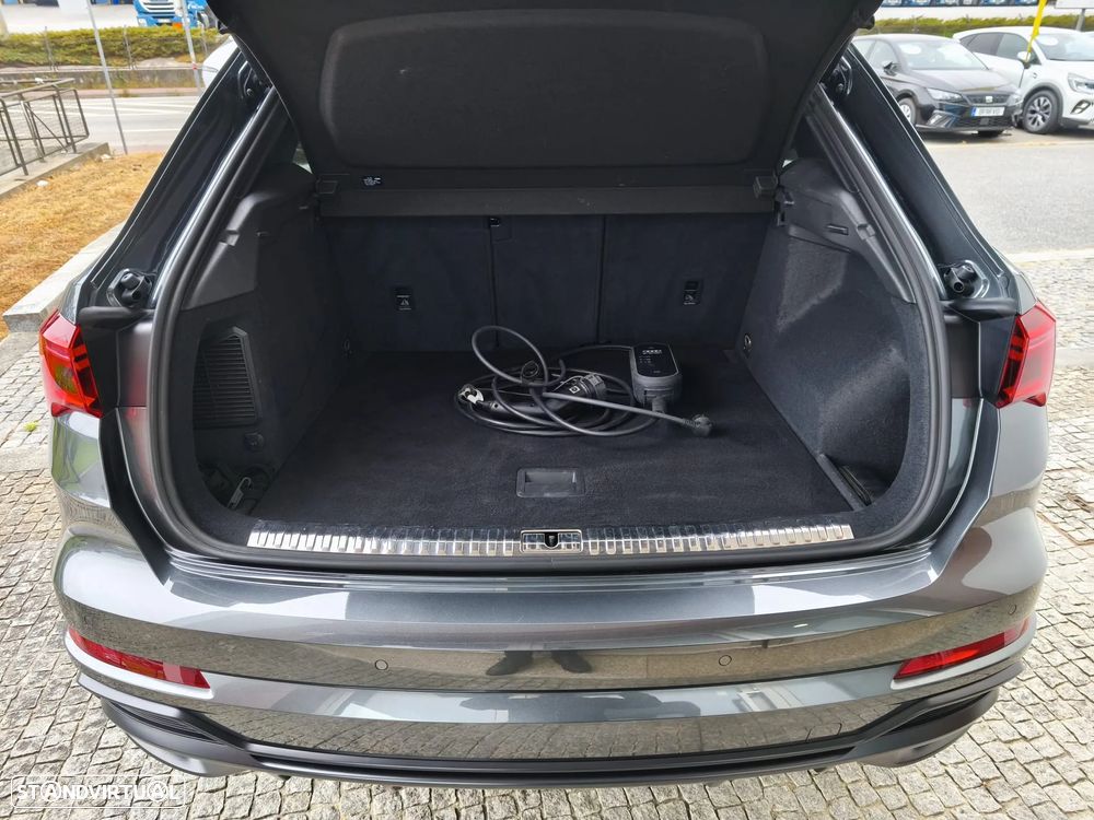 Audi Q3 45 TFSIe S line S tronic - 11