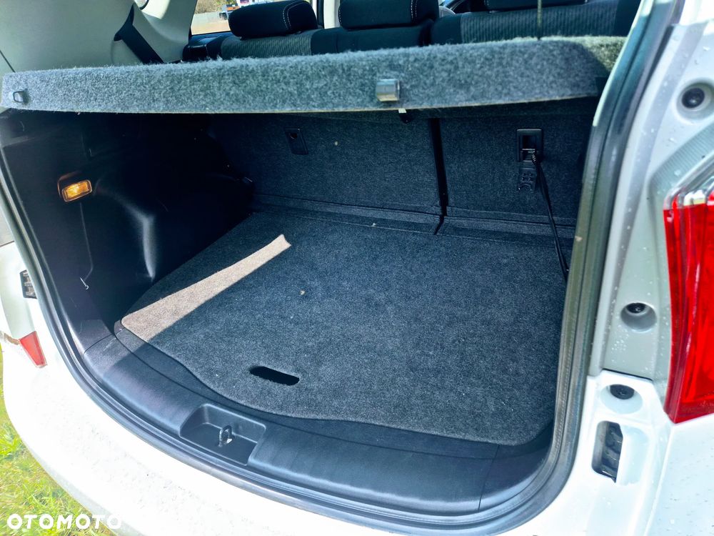 Toyota Verso S 1.33 Active - 21