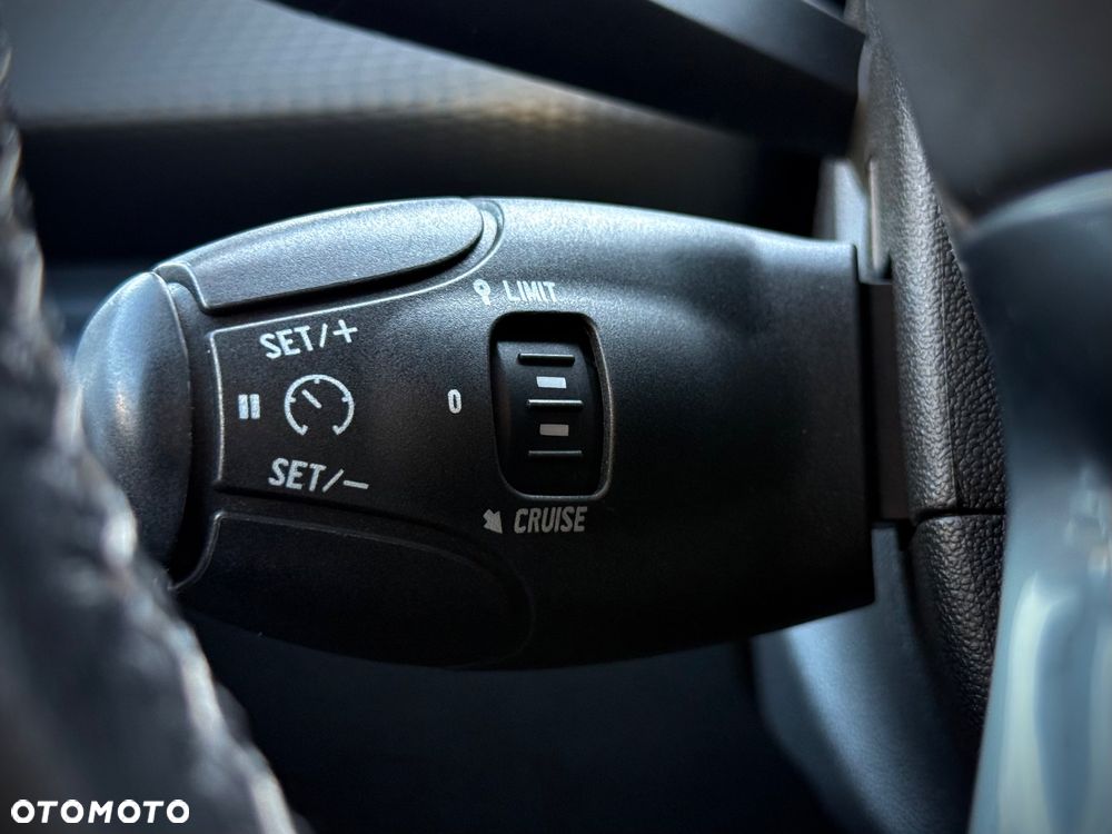 Peugeot 2008 PureTech 110 Stop&Start Allure - 30