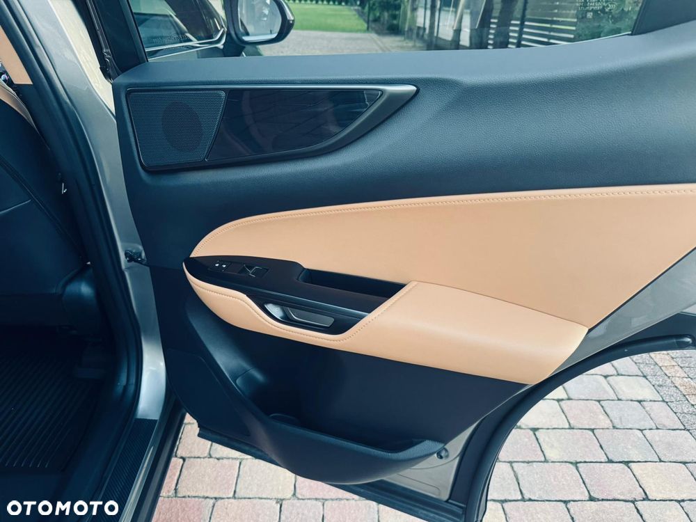 Lexus NX - 22