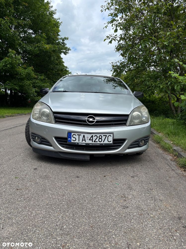 Opel Astra 1.8 Sport - 1