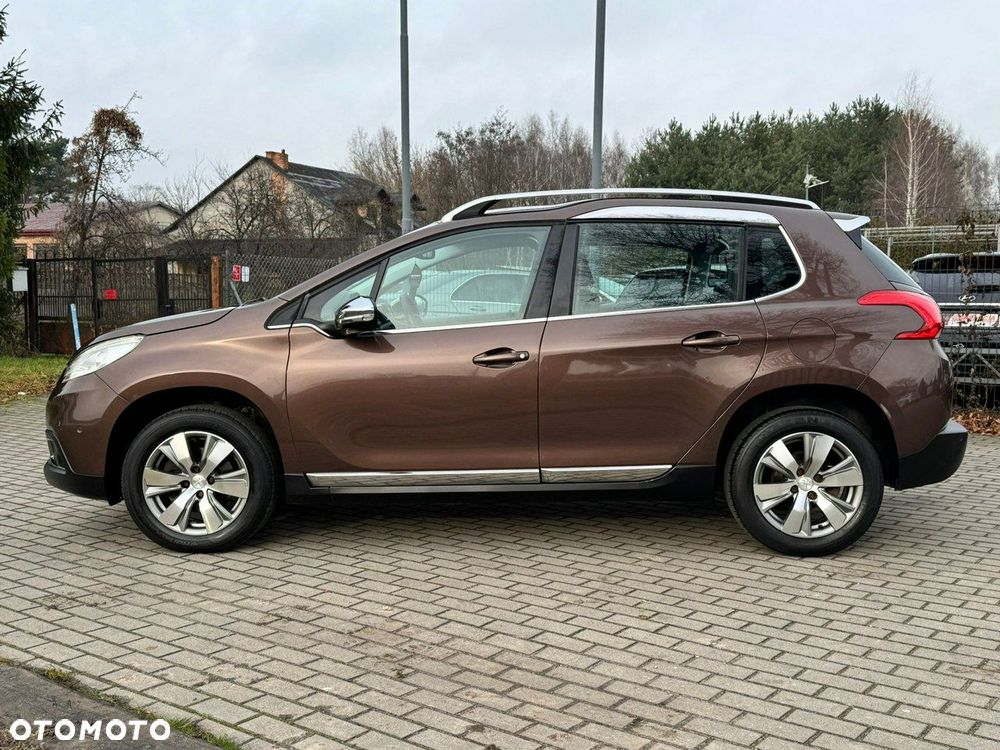 Peugeot 2008 120 VTI Allure - 16