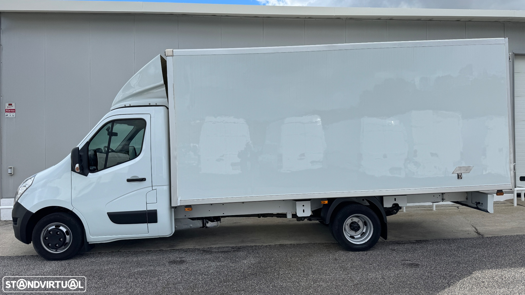 Renault Master 2.3 dCi 3.5T L4 Rodado Duplo - 3