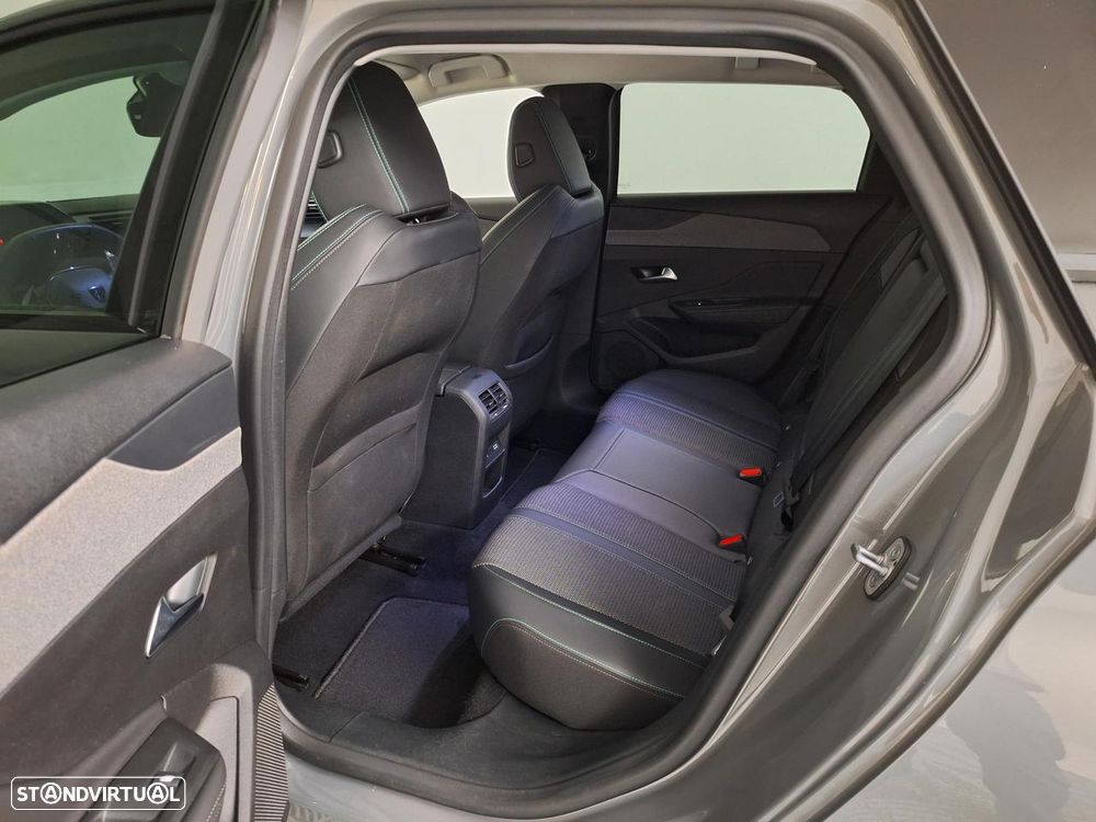 Peugeot 308 SW 1.6 Hybrid Allure e-EAT8 - 18