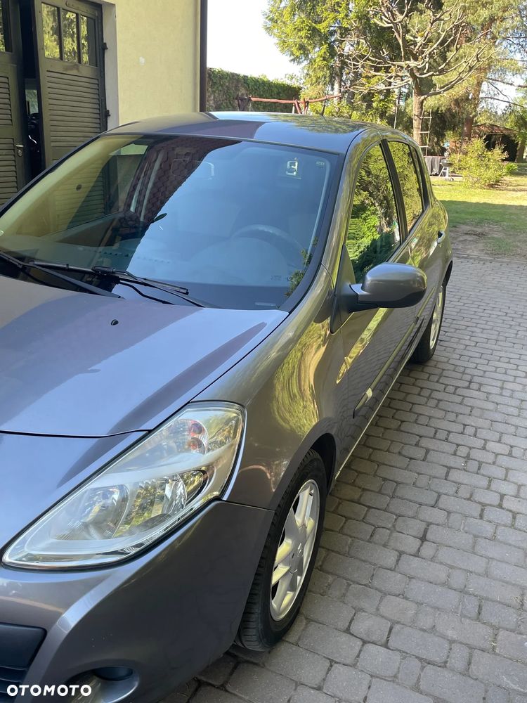 Renault Clio 1.2 16V Alize Euro5 - 1