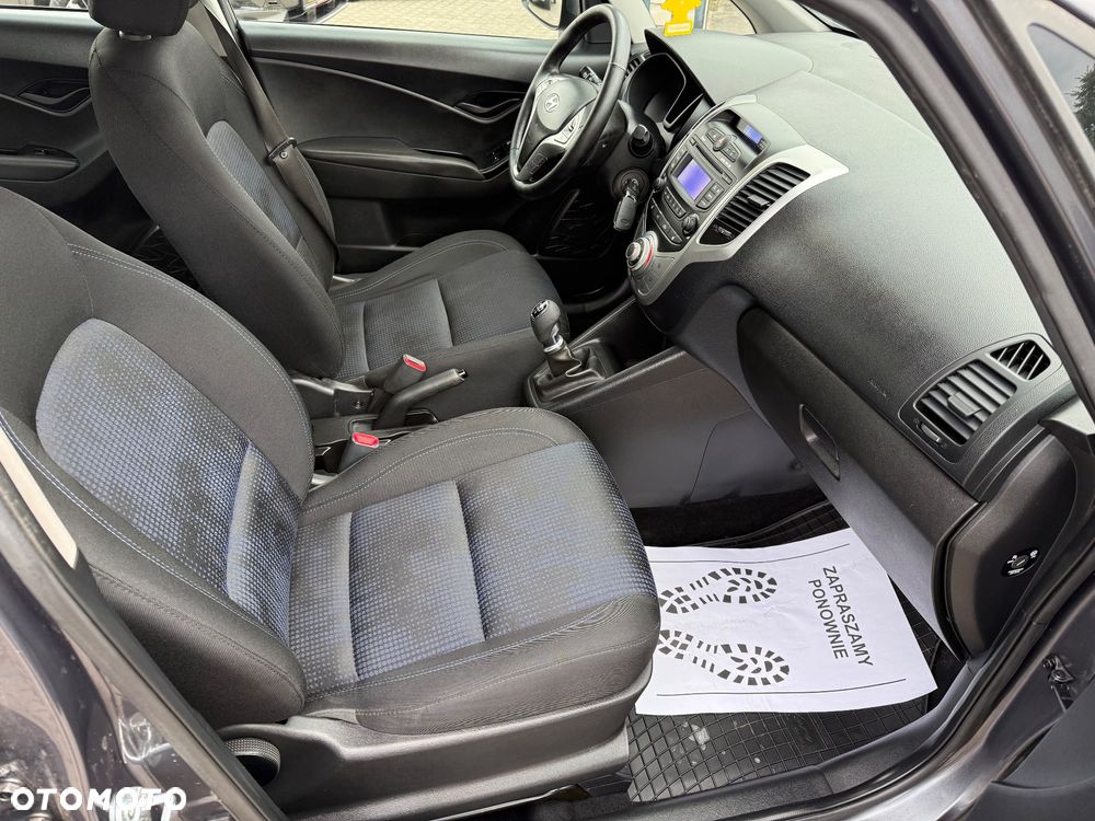 Hyundai ix20 1.4 Premium - 16