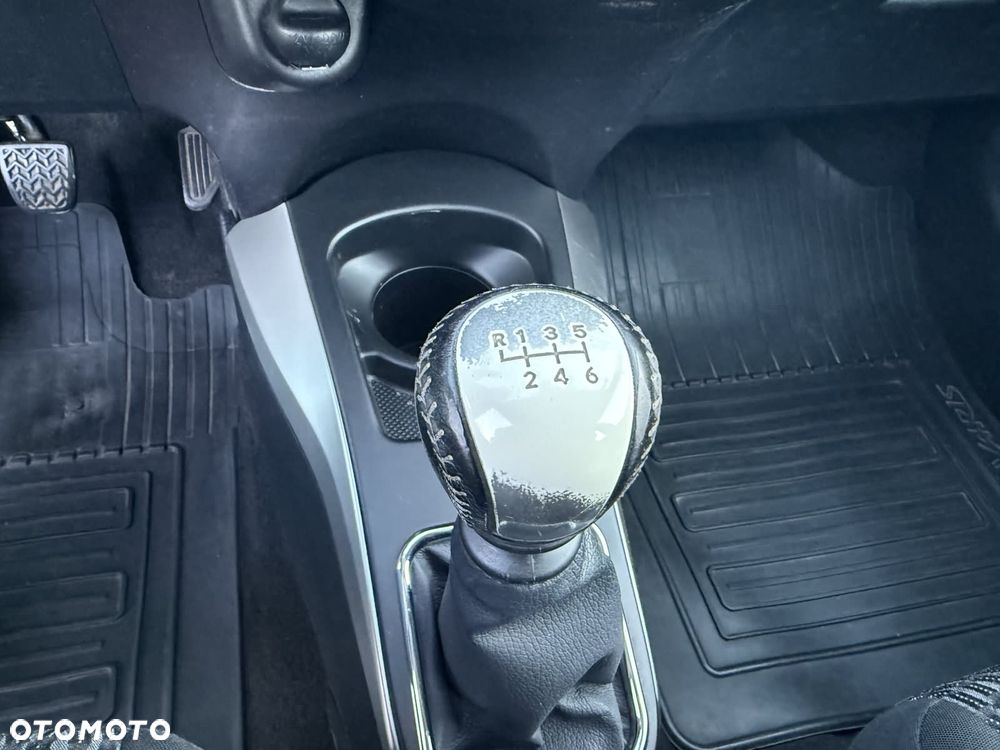 Toyota Yaris 1.33 VVT-i Edition 2014 - 30