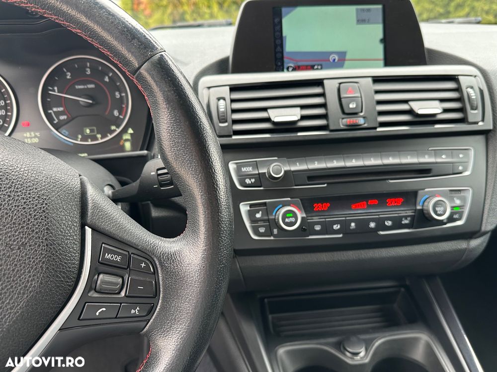 BMW Seria 1 118d Sport Line - 11