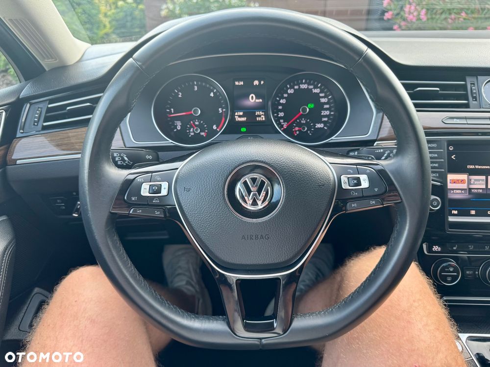 Volkswagen Passat 2.0 TDI BMT Highline DSG7 - 17