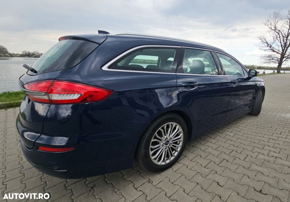 Ford Mondeo 2.0 TDCI Aut. Trend - 4