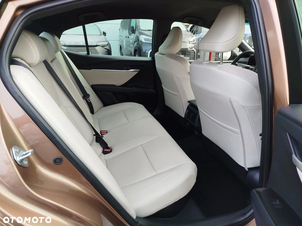 Toyota Camry 2.5 Hybrid Dynamic Force Prestige e-CVT - 18