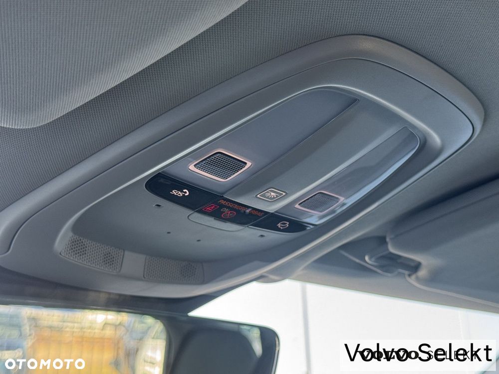 Volvo XC 90 - 36