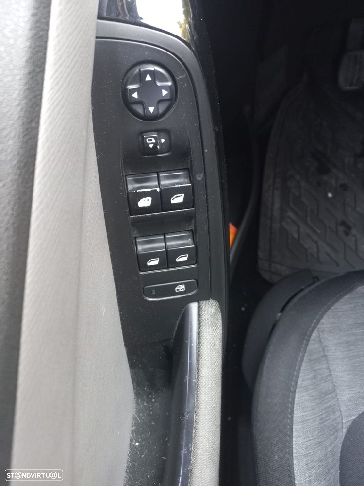 Citroën C4 Grand Picasso BlueHDi 120 FEEL - 12