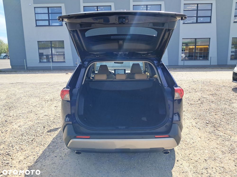Toyota RAV4 - 12