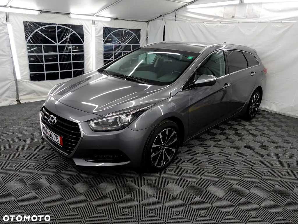 Hyundai i40 1.7 CRDi Comfort - 2