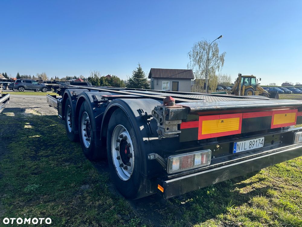 CIMC SC03 40R z rozsuwem tylnym - 2
