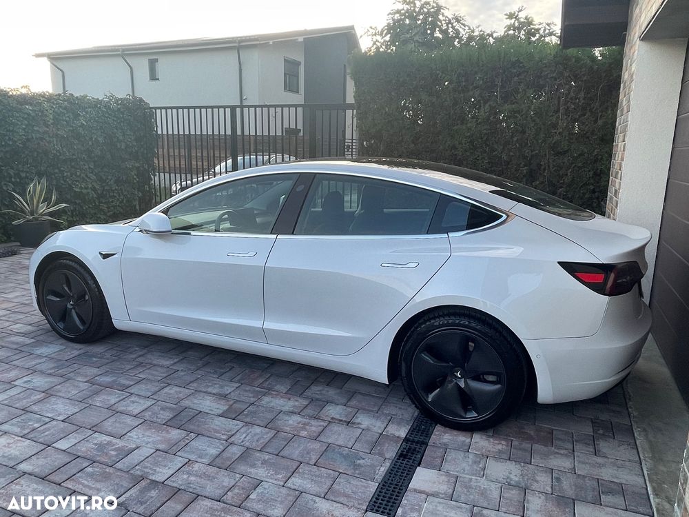 Tesla Model 3 Langstreckenbatterie Allradantrieb Dual Motor - 7
