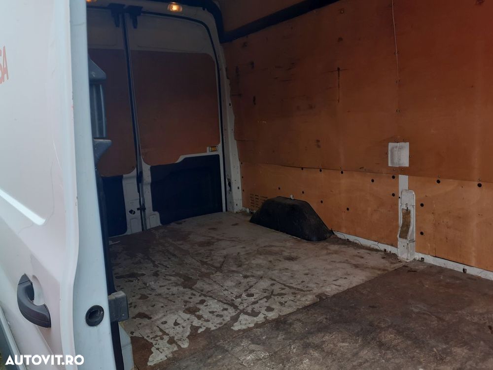 Ford Transit - 8