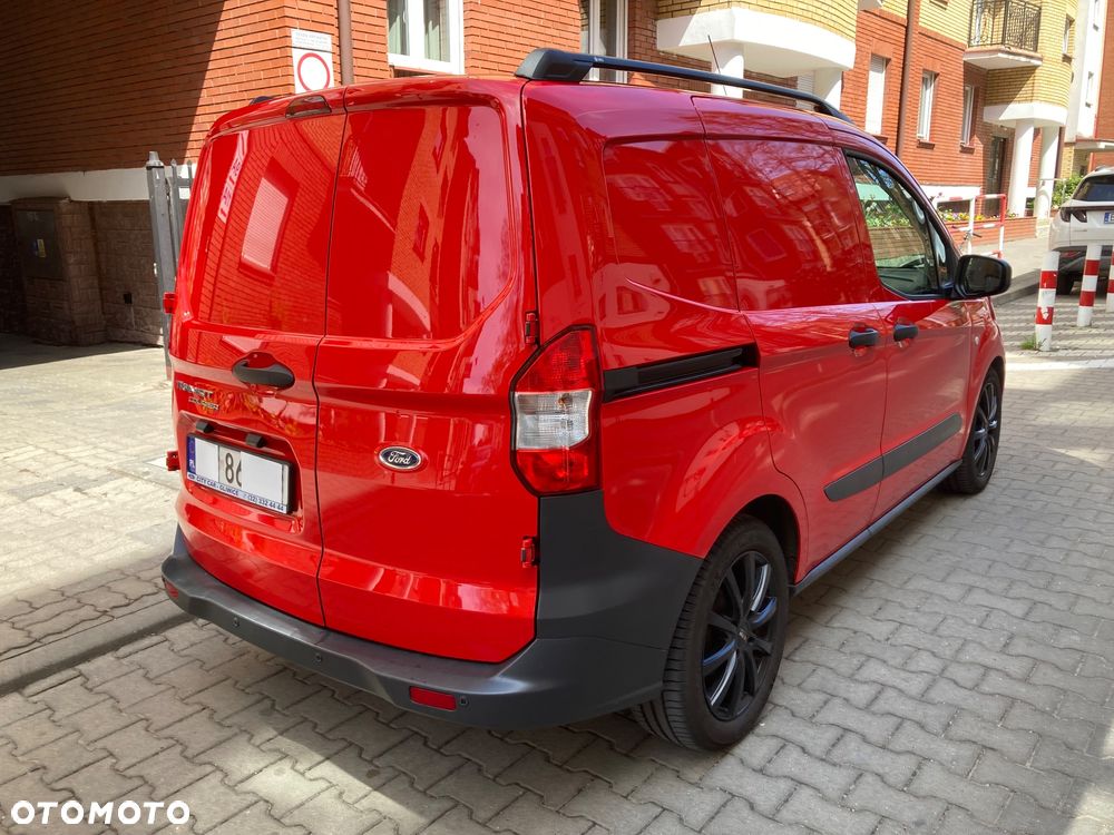 Ford Transit Courier Ambiente - 5