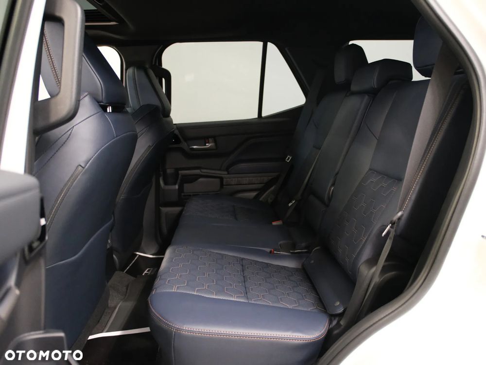 Toyota 4-Runner - 21