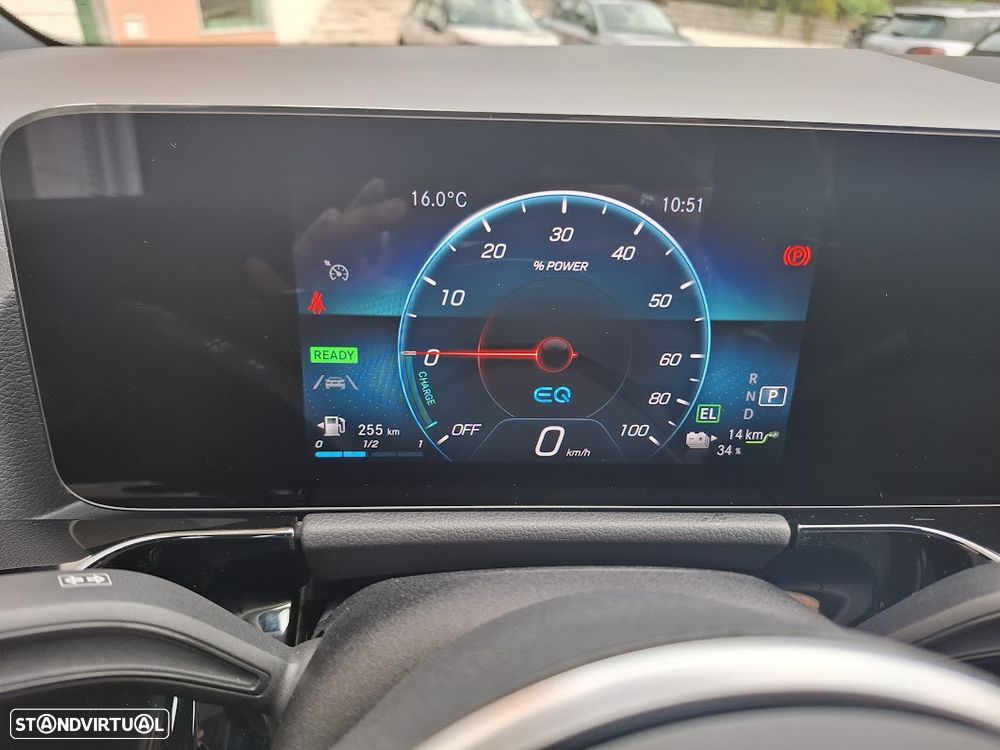 Mercedes-Benz GLA 250 e 8G-DCT Edition Plug-in-Hybrid - 11