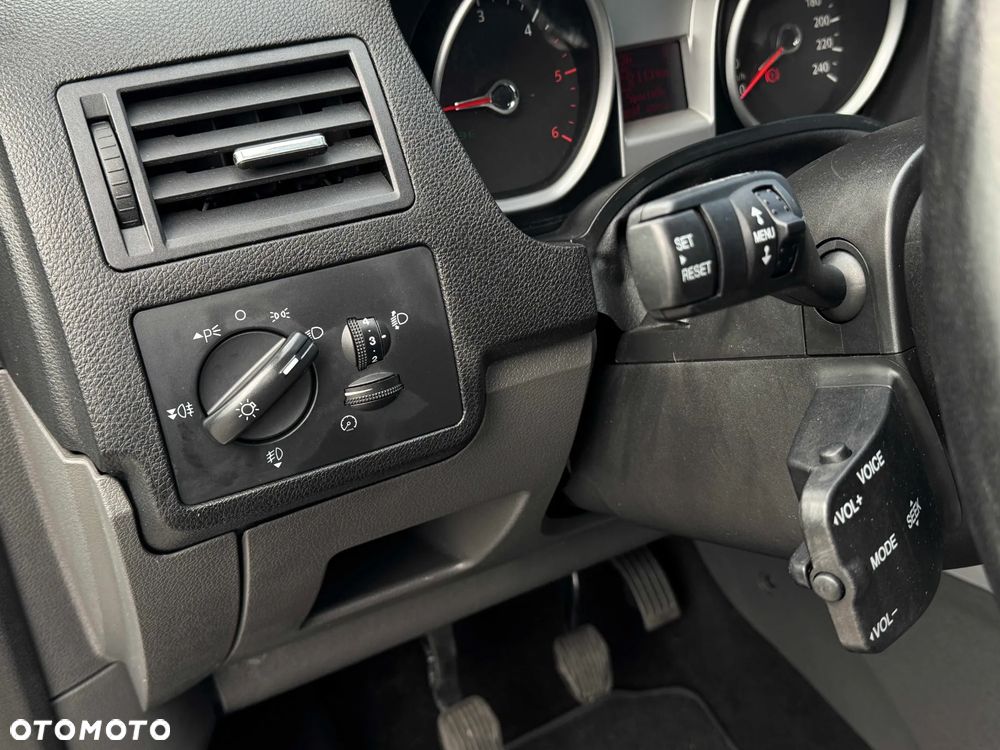 Ford Kuga 2.0 TDCi 4x4 Trend - 15