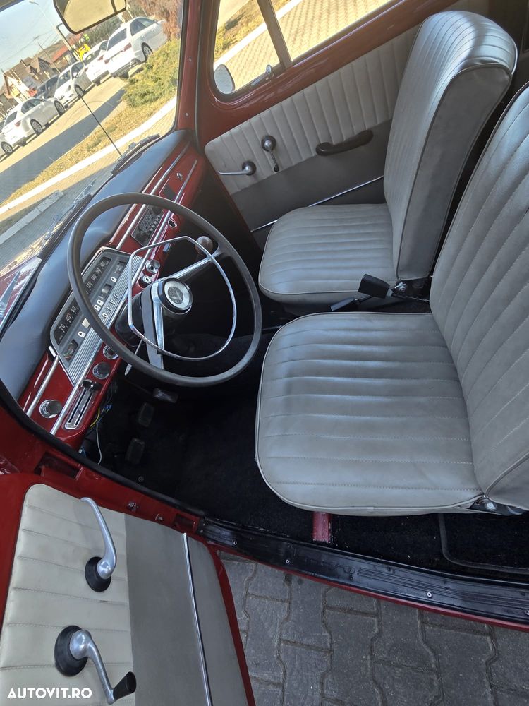 Volvo Amazon - 5