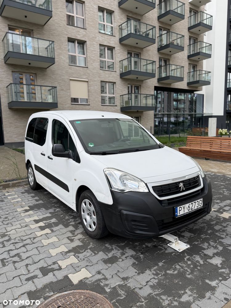 Peugeot Partner 1.6 BlueHDi Active - 11