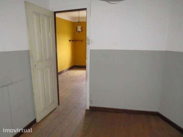 Moradia para restauro Anadia Arcos e Mogofores - Grande imagem: 5/6