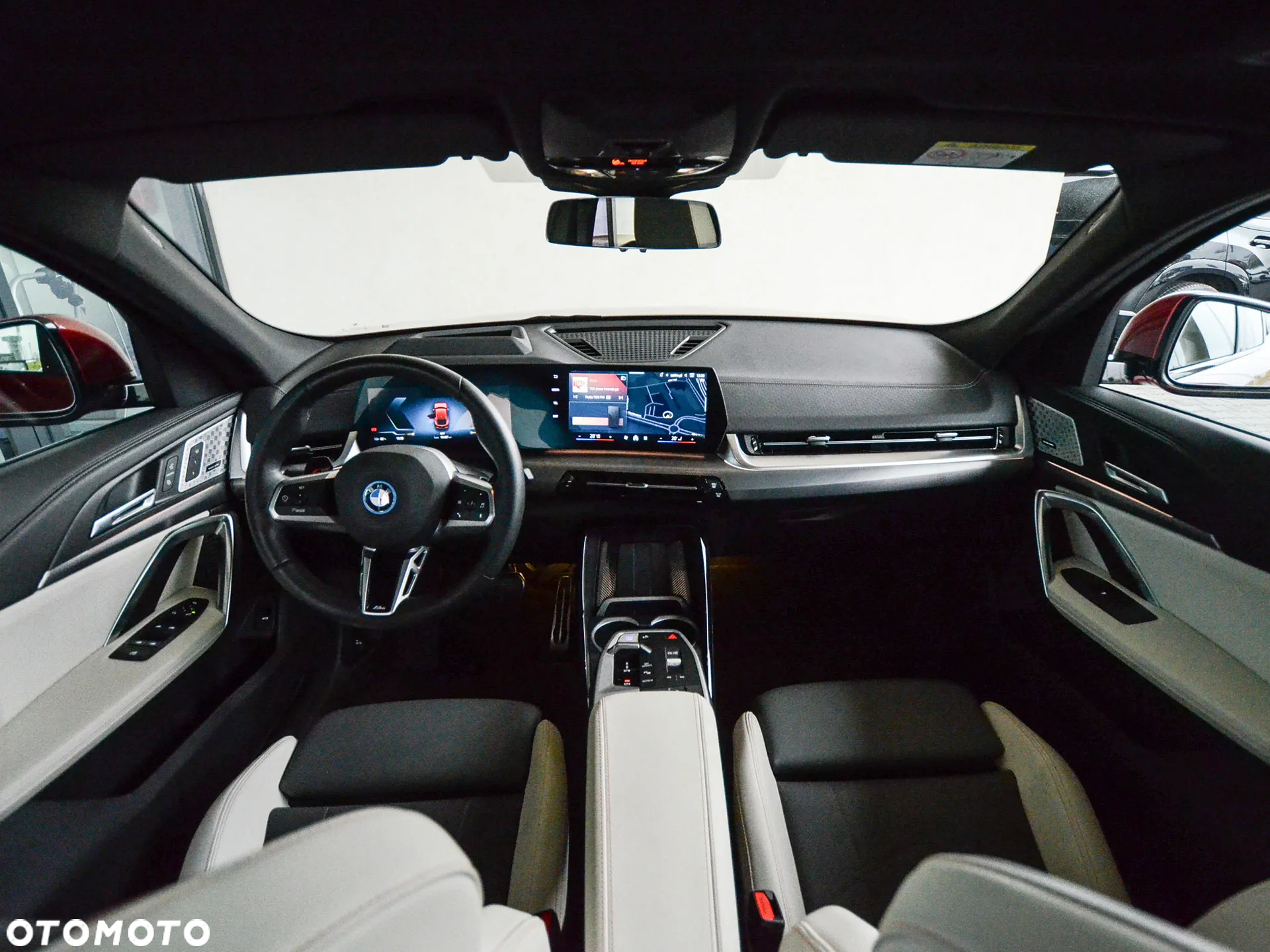 BMW iX2 XDrive30 M Sport - 33
