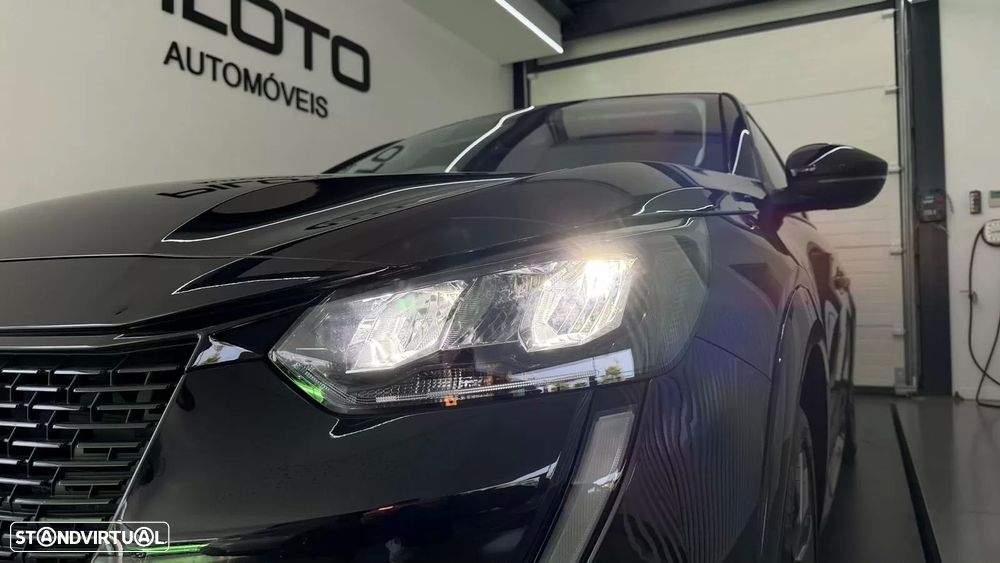 Peugeot e-208 - 6