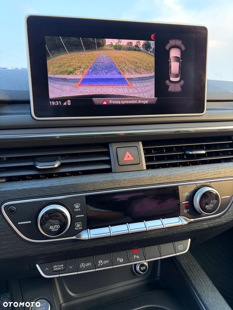 Audi A4 Limousine - 19