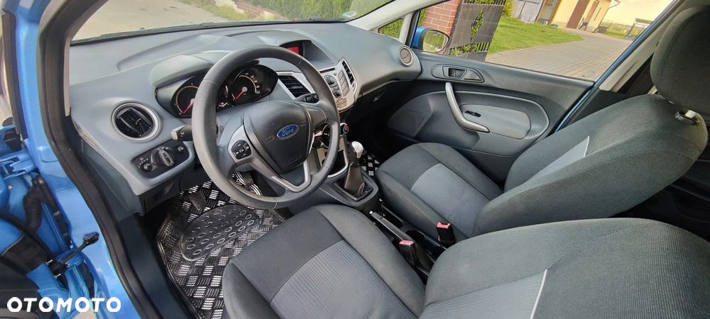 Ford Fiesta 1.25 Ambiente - 6