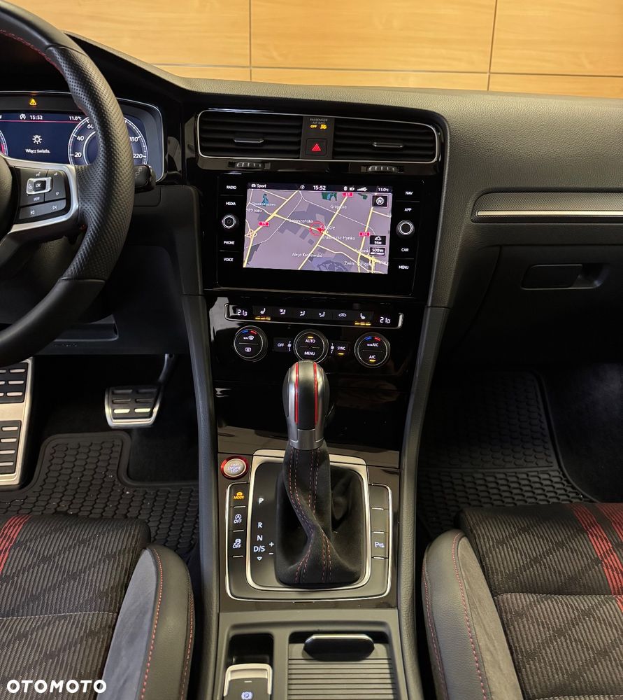 Volkswagen Golf VII 2.0 TSI GTI TCR DSG - 19
