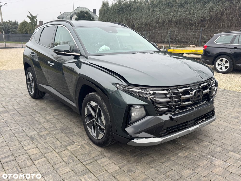 Hyundai Tucson 1.6 T-GDi HEV Smart 2WD - 3