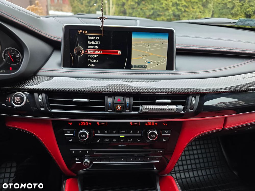 BMW X6M - 24
