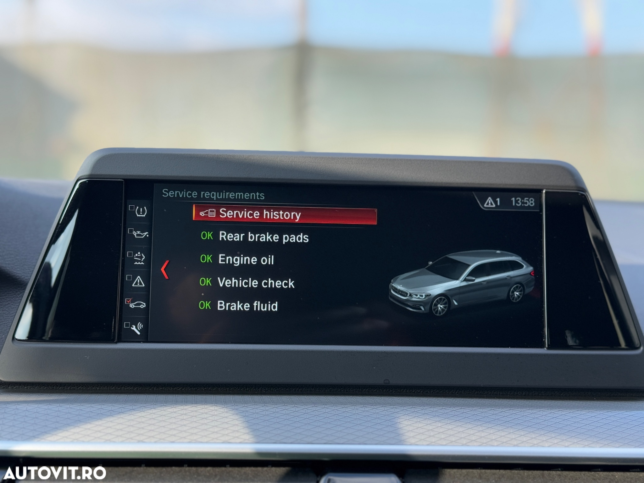 BMW Seria 5 520d xDrive Touring Aut. M Sport Edition - 12