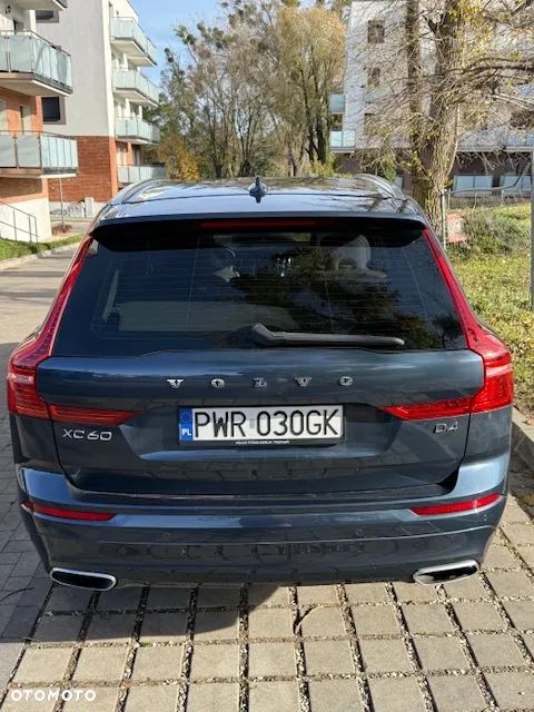 Volvo XC 60 D4 Momentum - 3