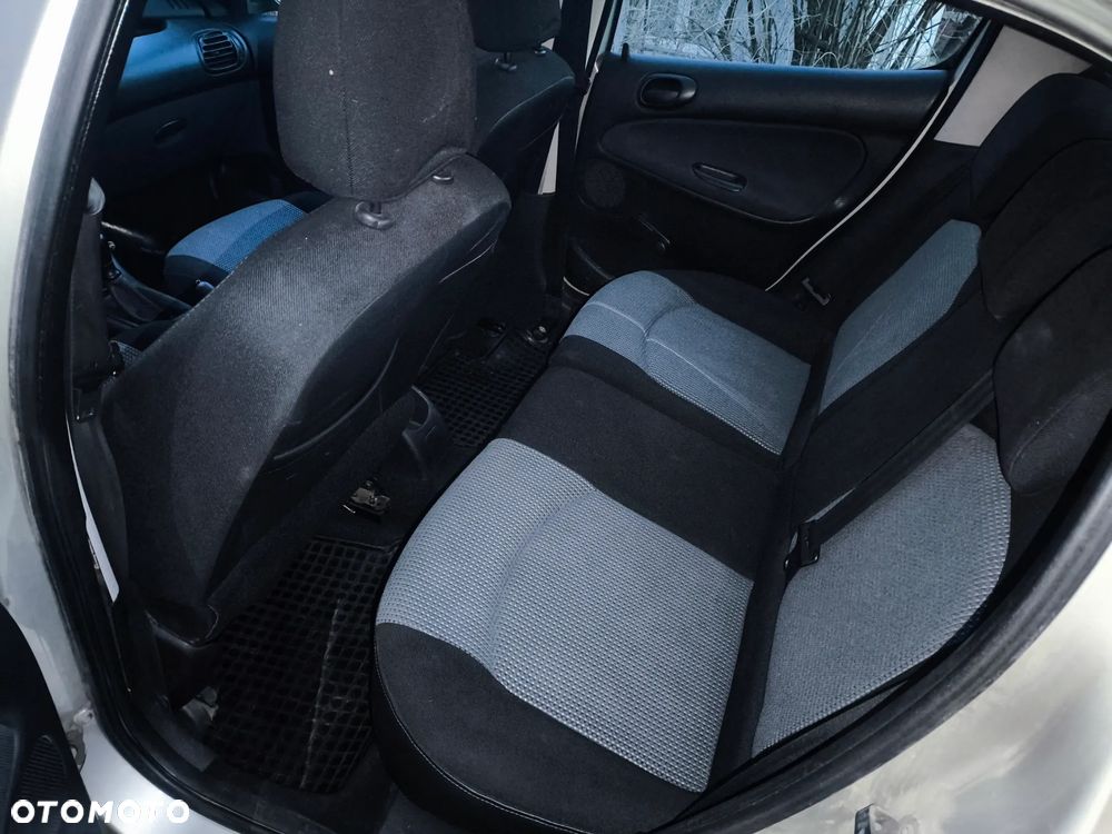 Peugeot 206 1.1 Mistral - 7