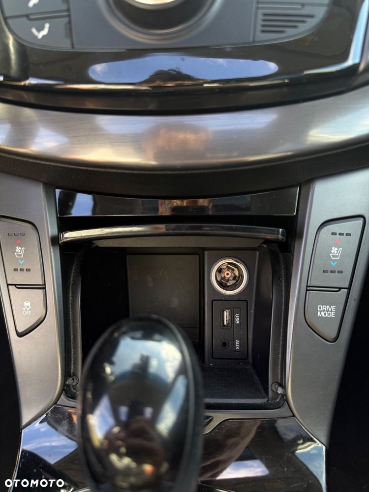 Hyundai i40 1.7 CRDi BlueDrive Premium DCT - 31